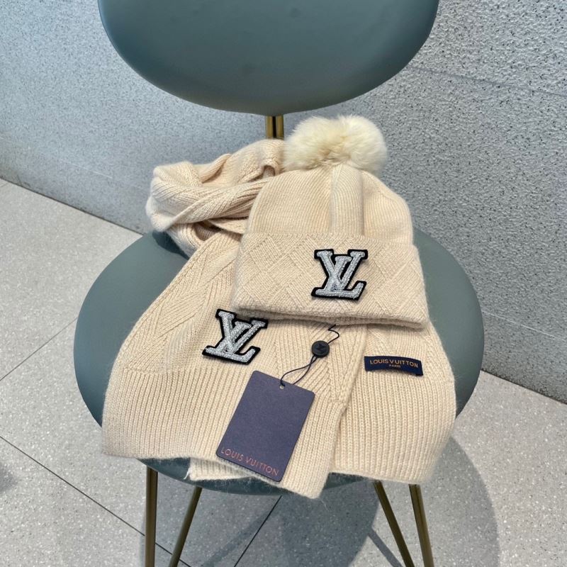 Louis Vuitton Caps Scarfs